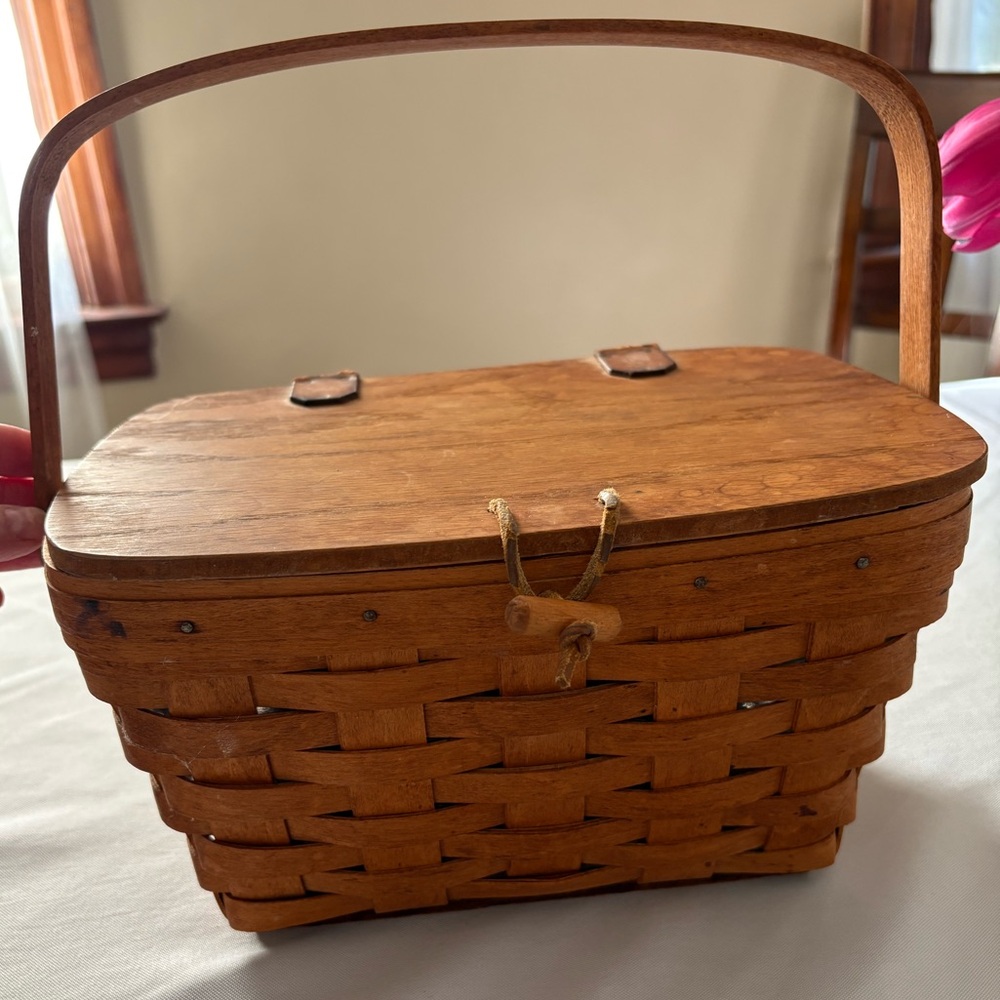 Longaberger 1993 Signed Brown Woven Wooden Picnic Basket with Handle